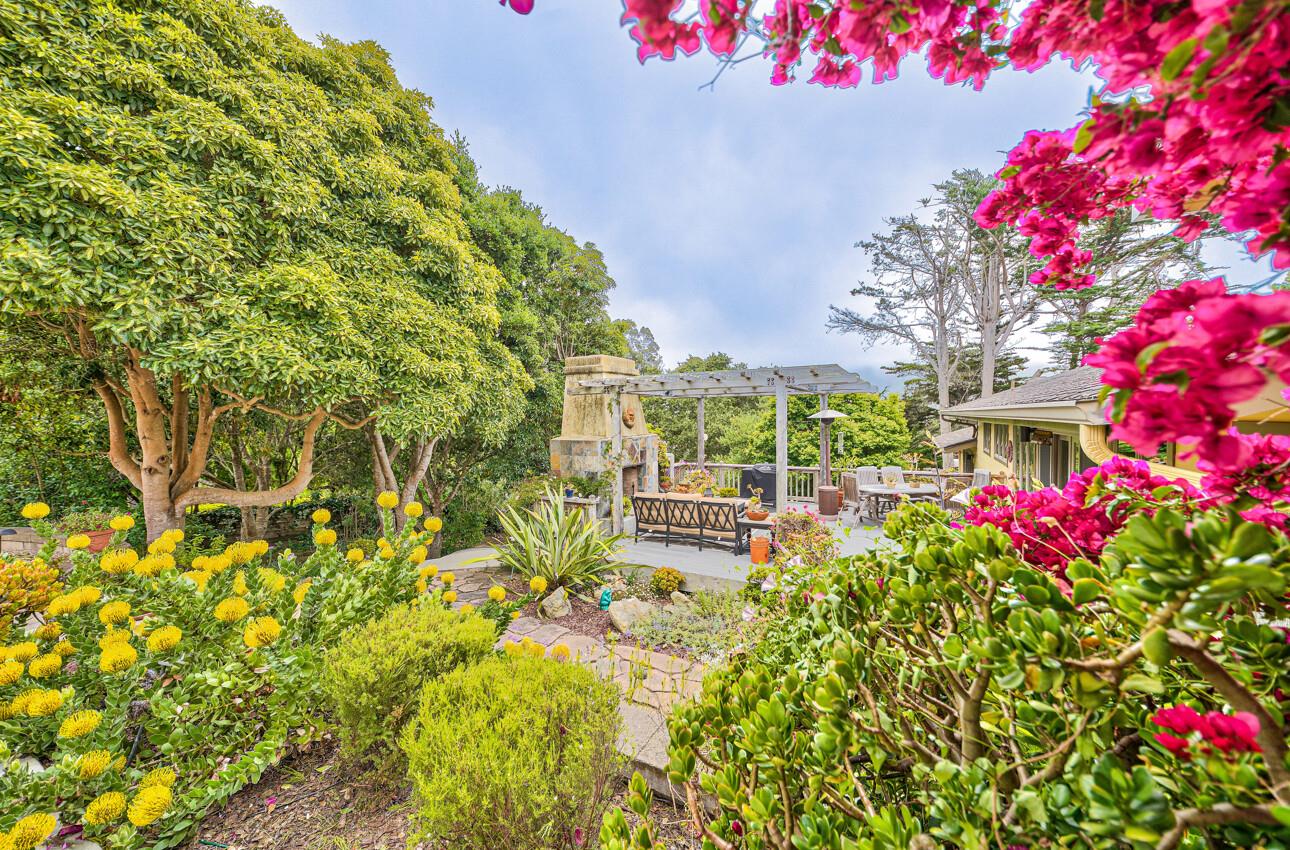 25939 Carmel Knolls Drive