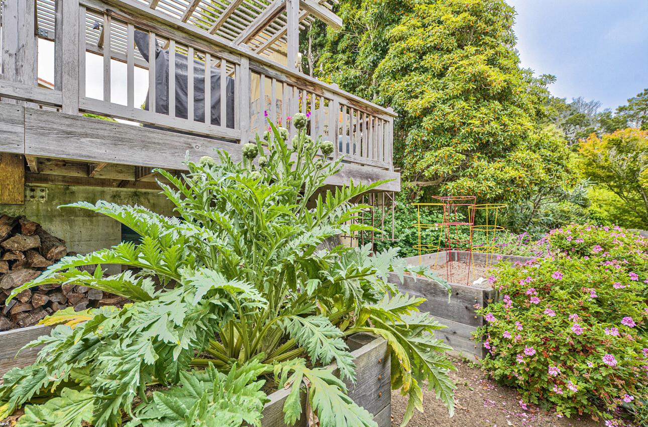 25939 Carmel Knolls Drive