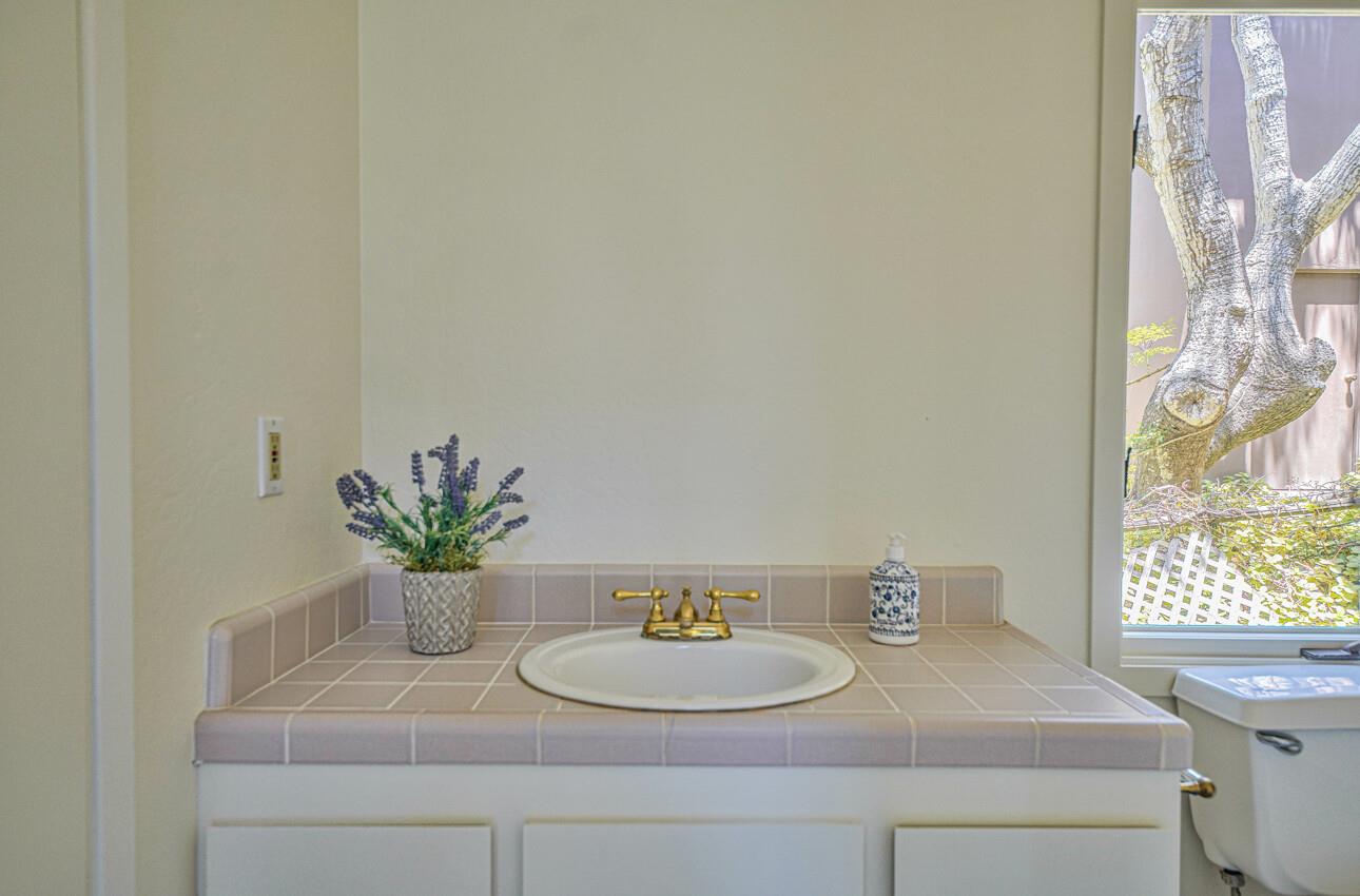 0 Santa Rita 2 NW 5th St.