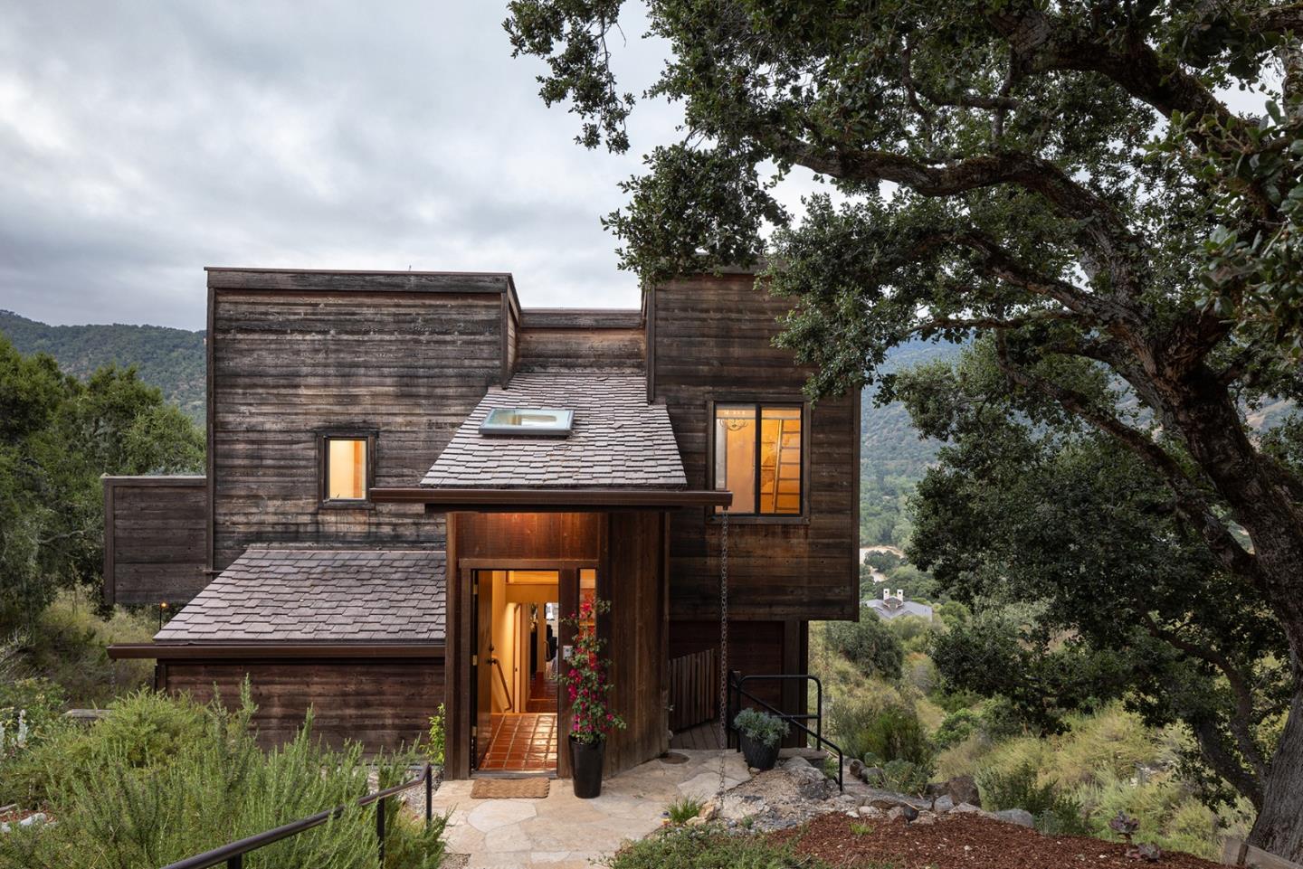 15270 Via Los Tulares