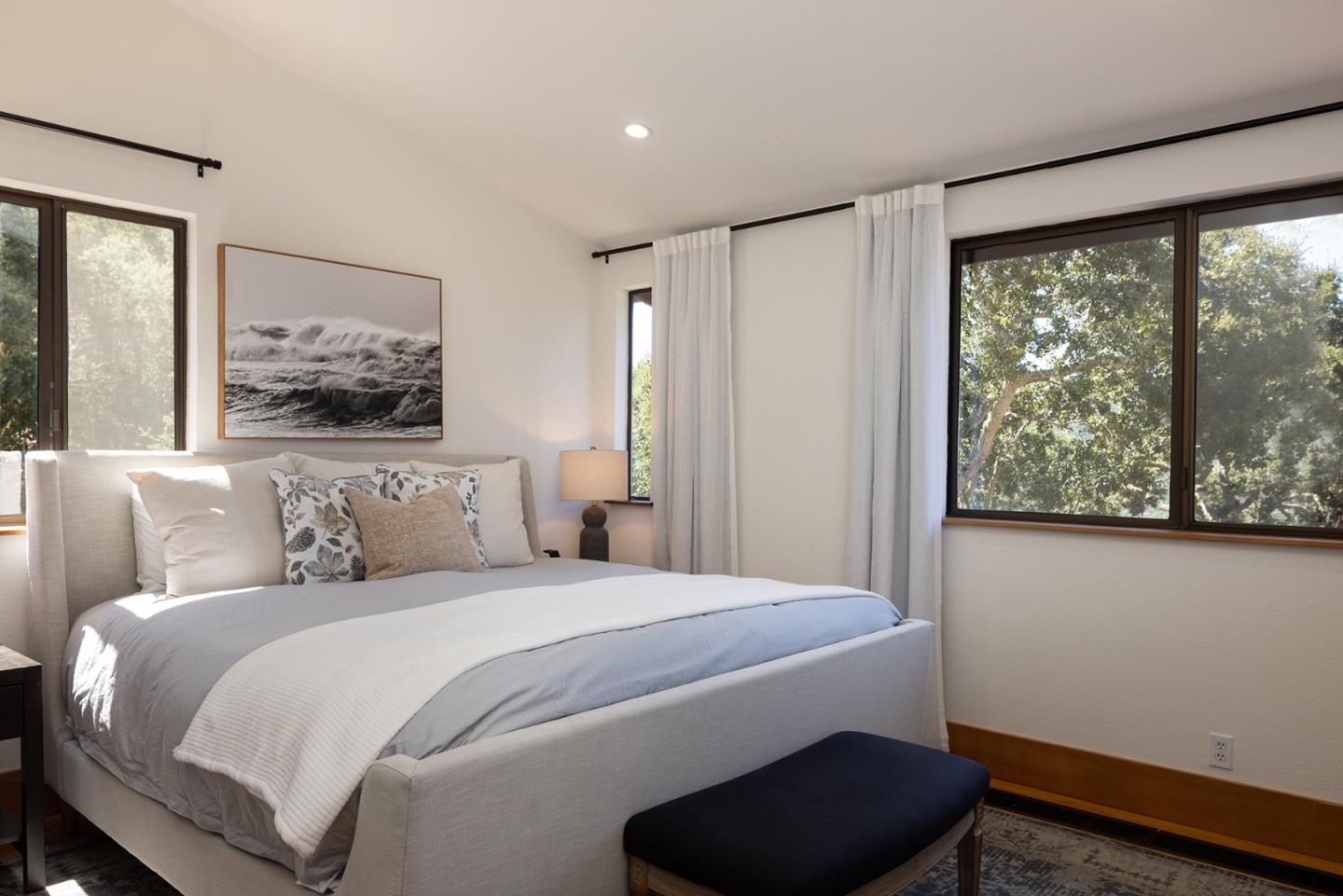 15270 Via Los Tulares