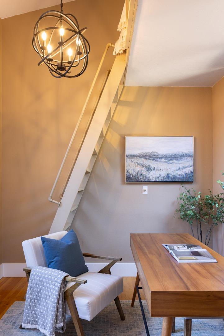 15270 Via Los Tulares