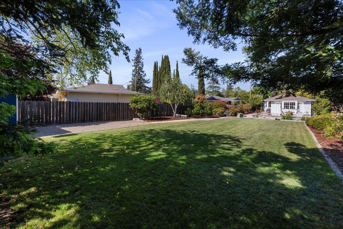 244 Hillview Avenue