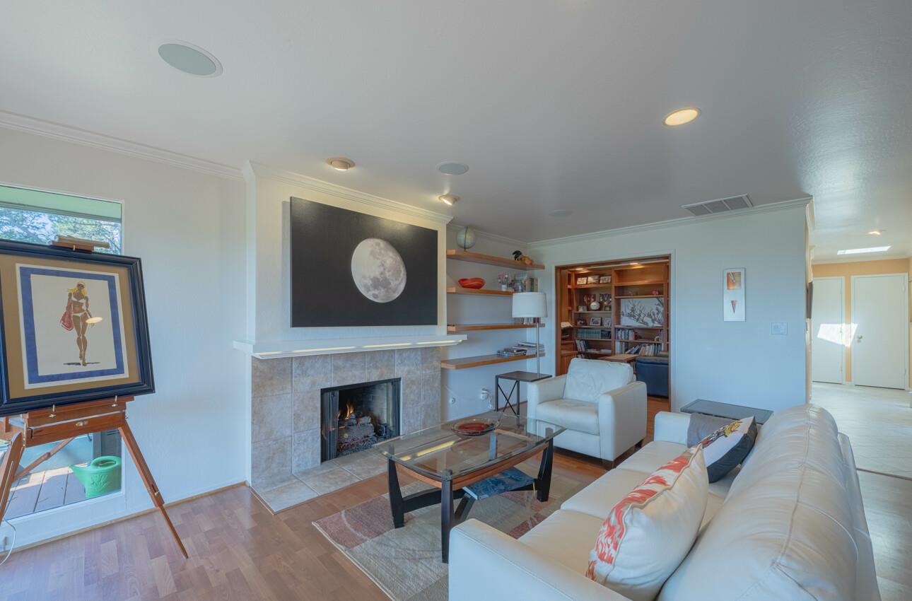 154 Del Mesa Carmel