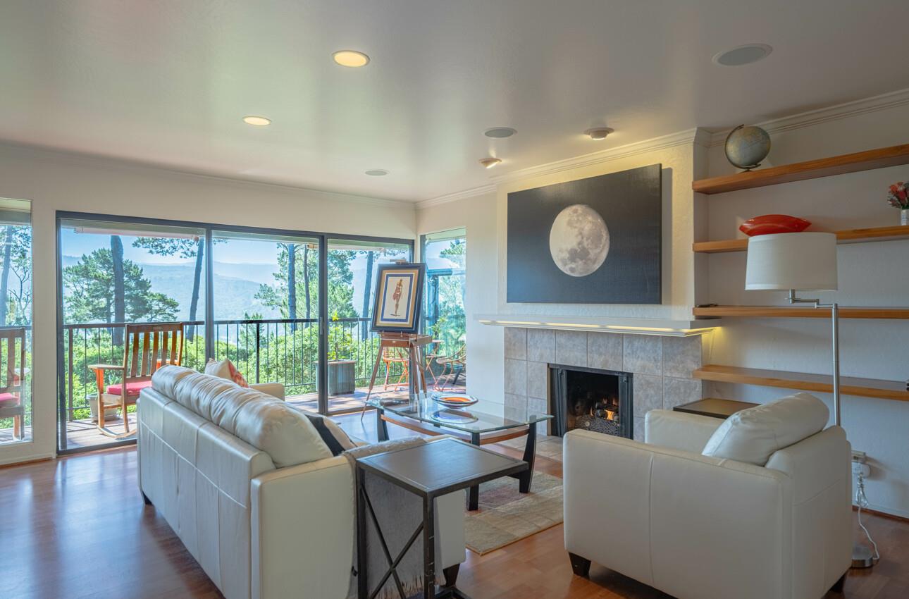 154 Del Mesa Carmel