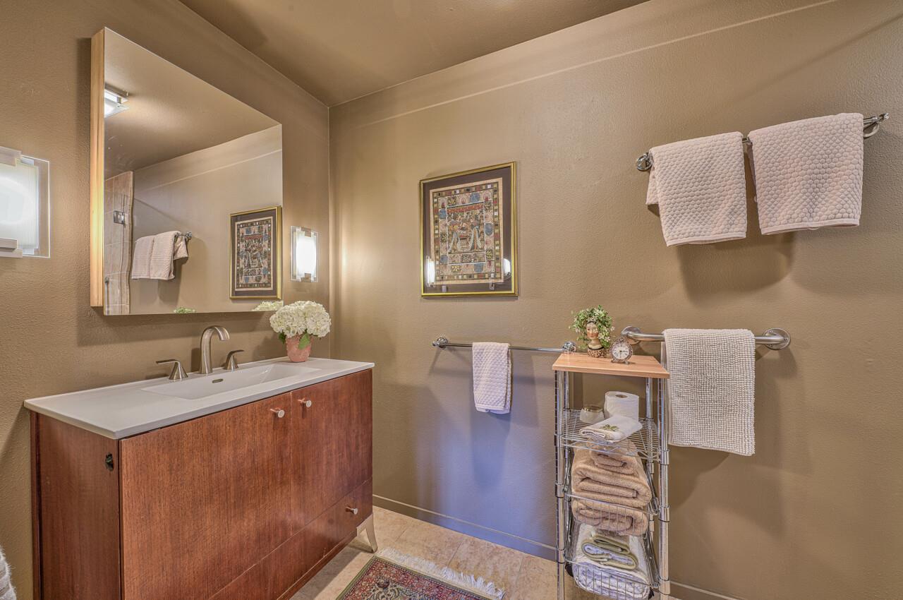 105 Del Mesa Carmel
