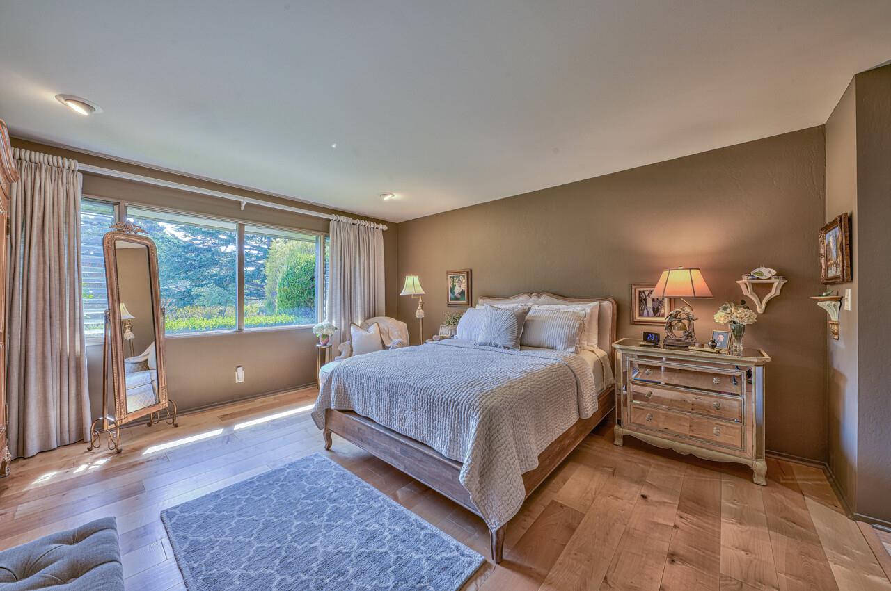 105 Del Mesa Carmel