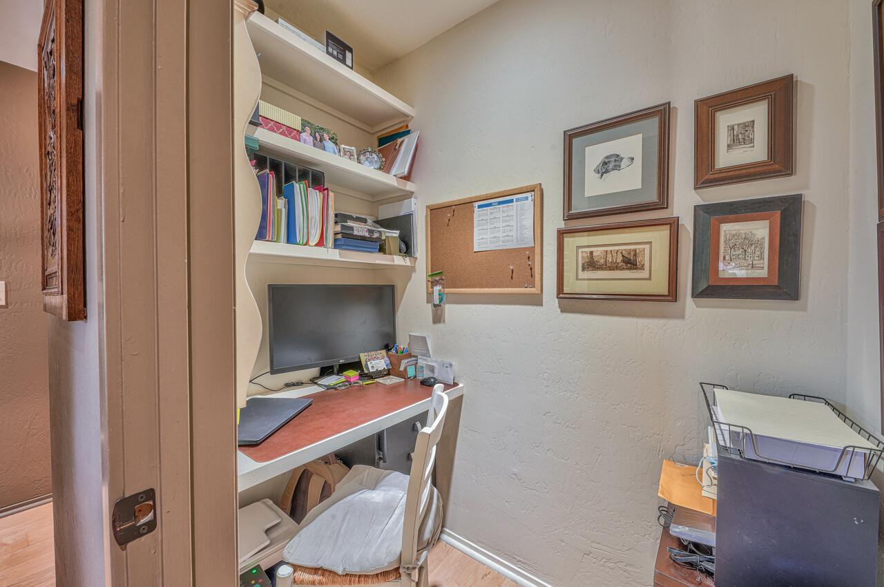 105 Del Mesa Carmel