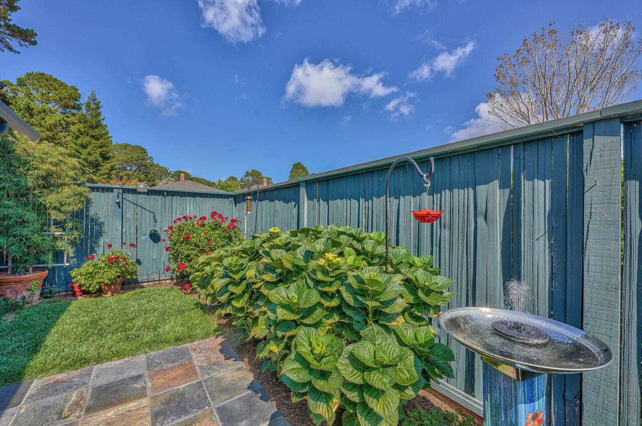 105 Del Mesa Carmel