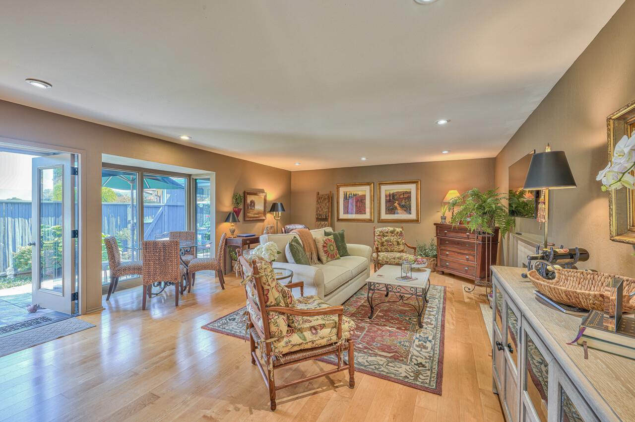 105 Del Mesa Carmel