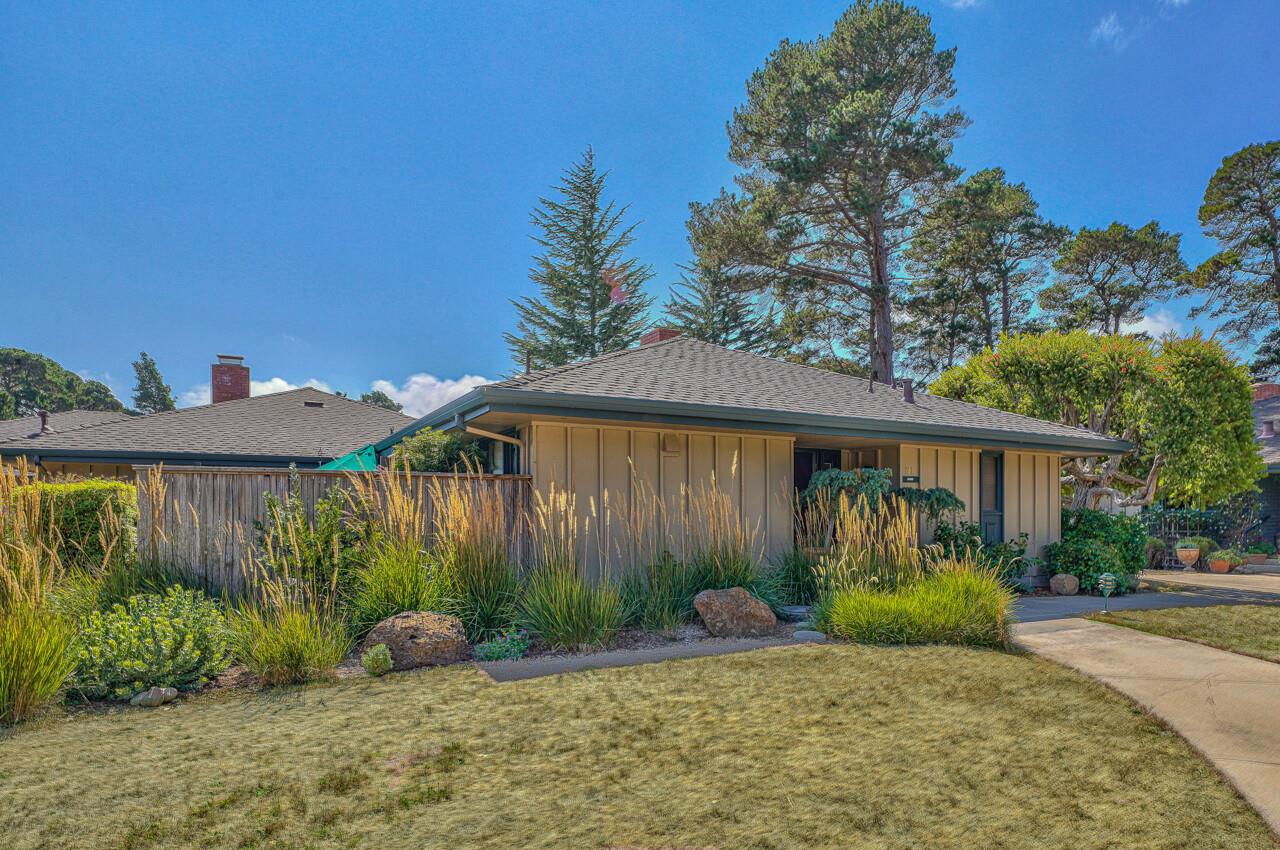 105 Del Mesa Carmel