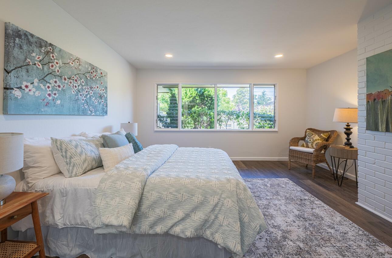 72 Del Mesa Carmel