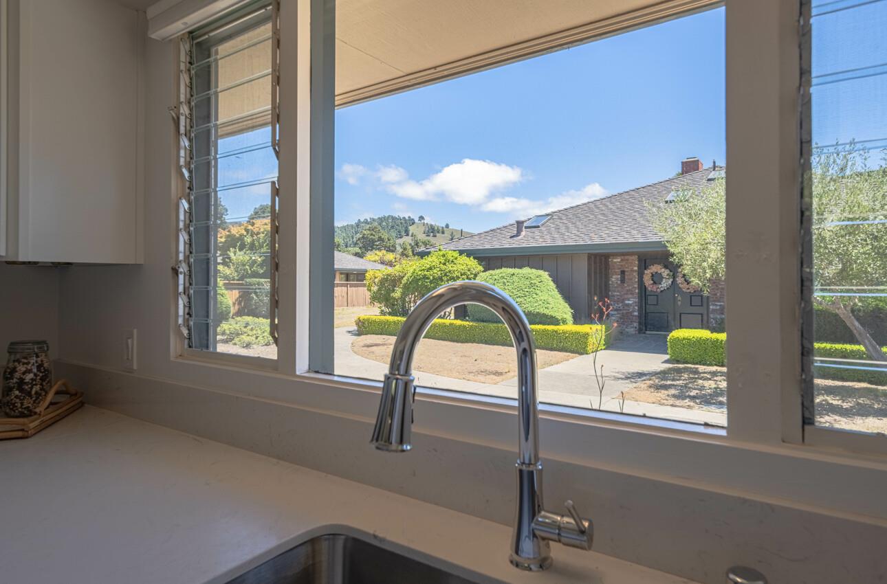72 Del Mesa Carmel