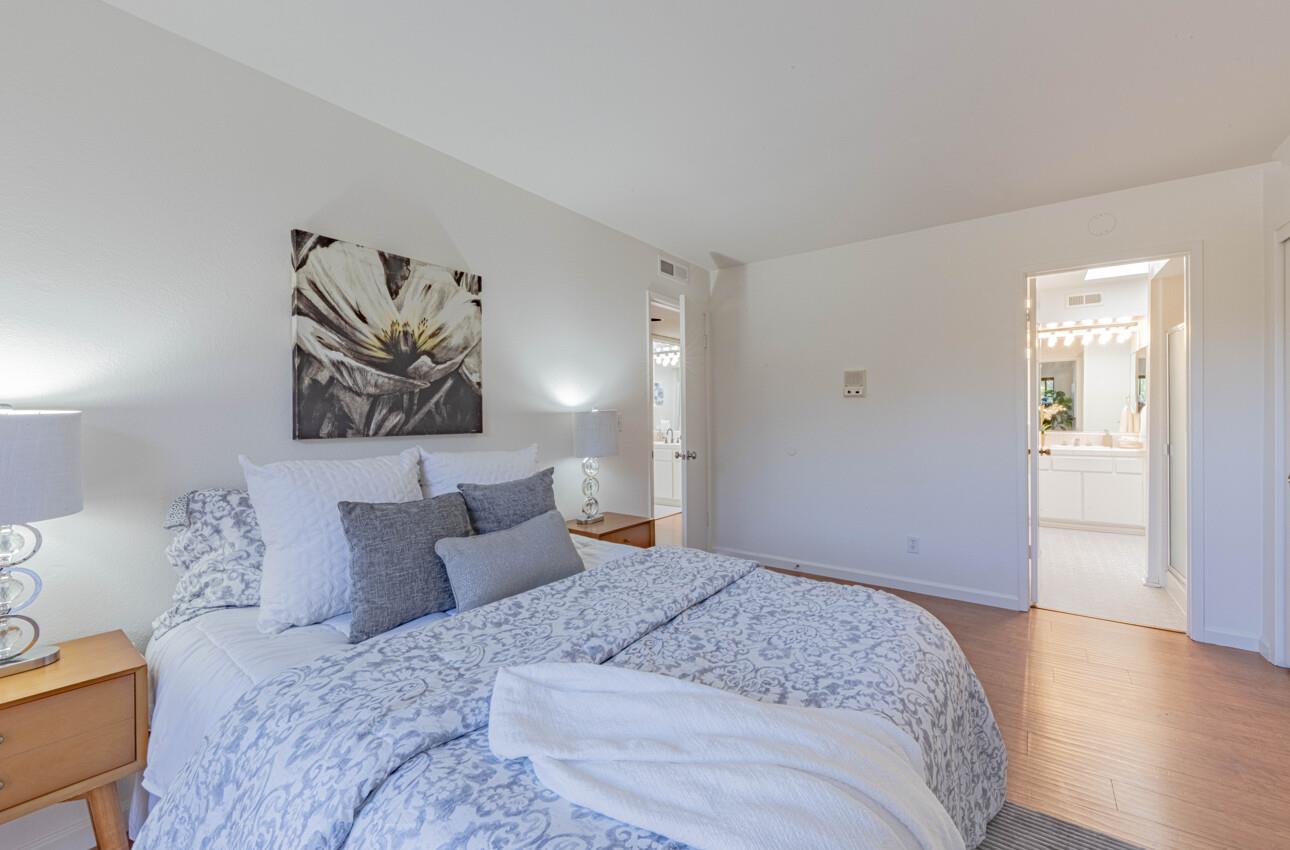 15 Montsalas Drive