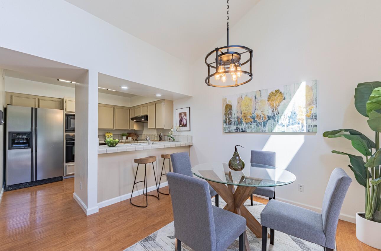 15 Montsalas Drive