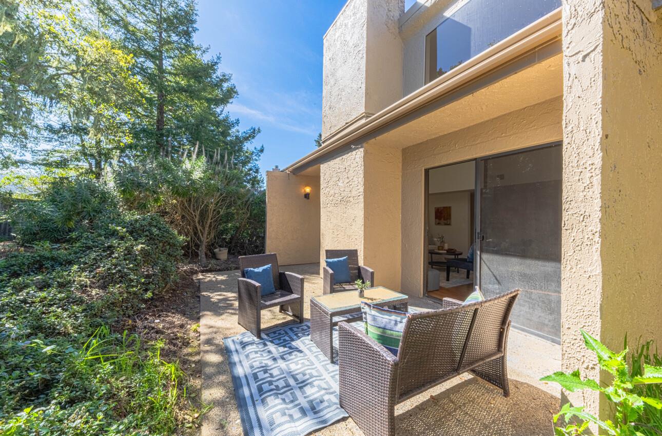 15 Montsalas Drive