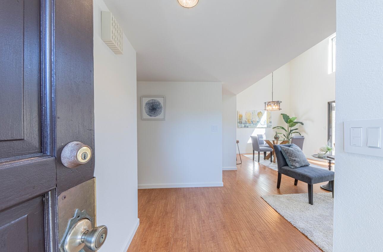 15 Montsalas Drive
