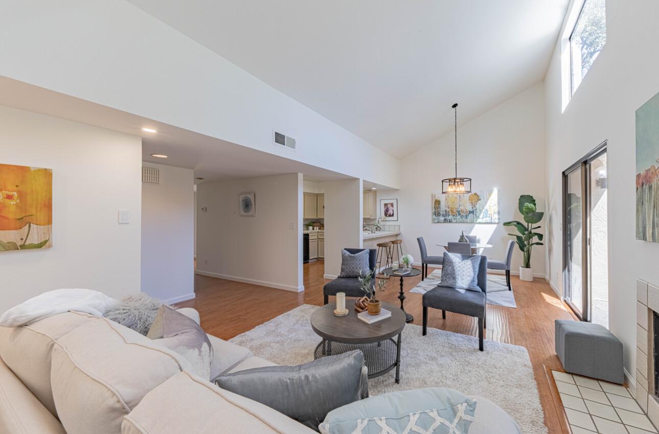 15 Montsalas Drive