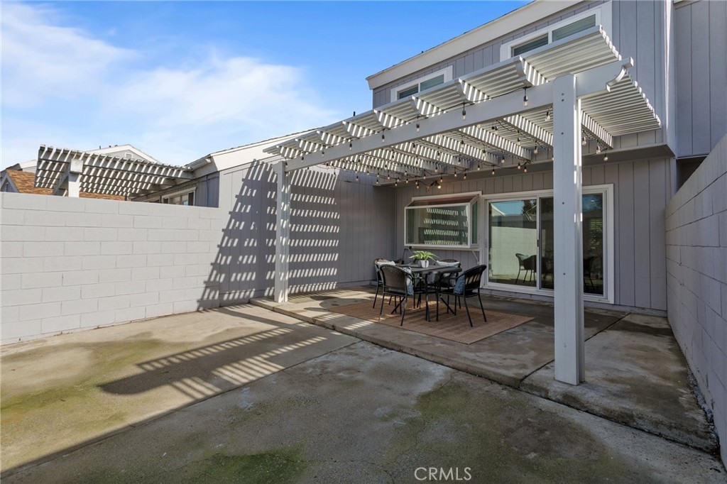23519 Twin Spring Lane