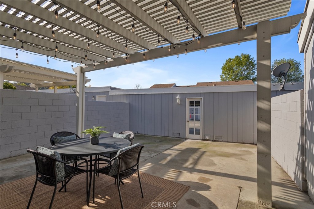 23519 Twin Spring Lane