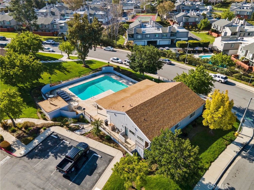 23519 Twin Spring Lane