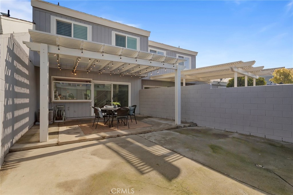 23519 Twin Spring Lane