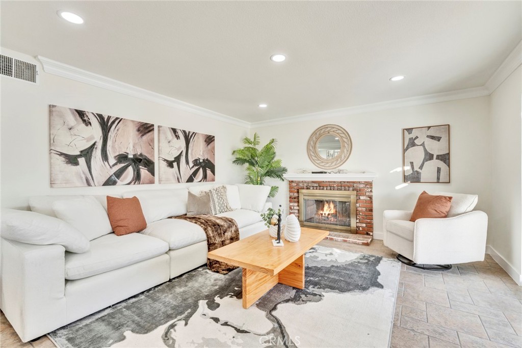 2563 Pepperdale Drive