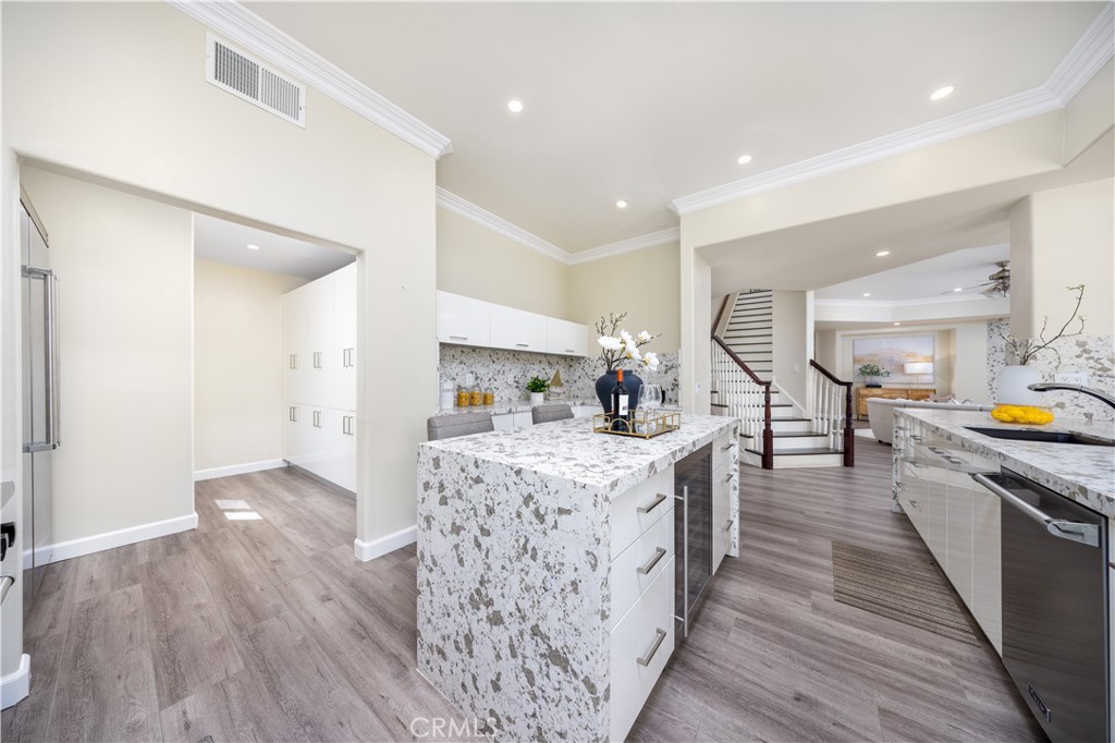2122 Meteora Way