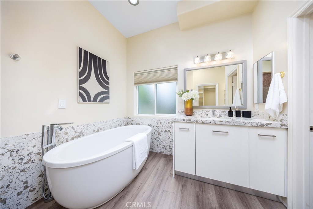 2122 Meteora Way