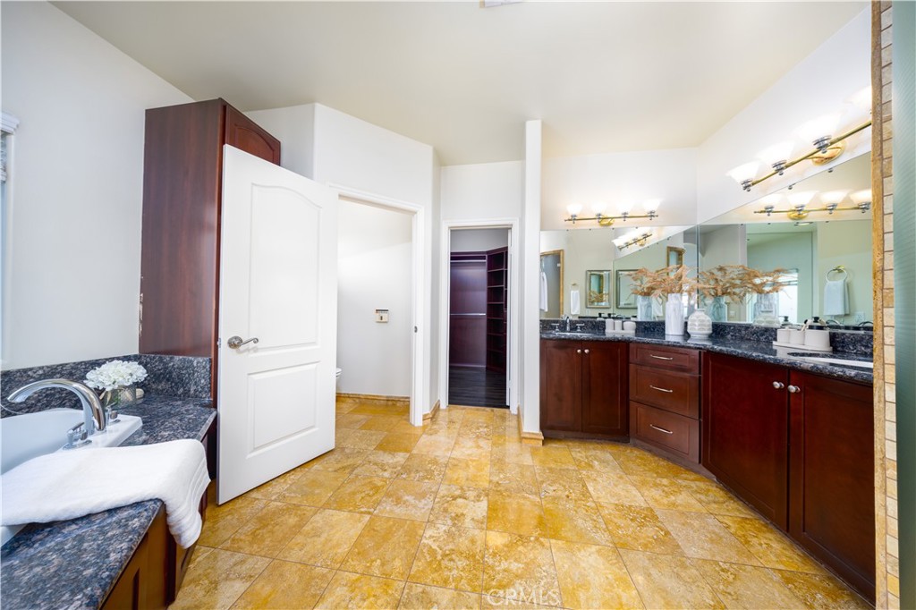 2122 Meteora Way
