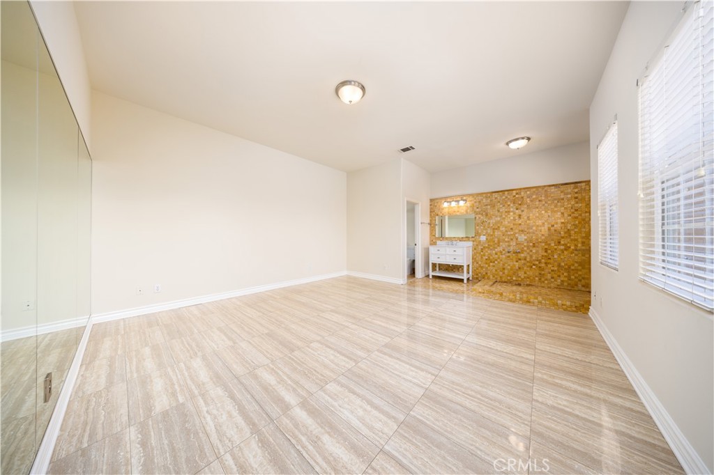 2122 Meteora Way