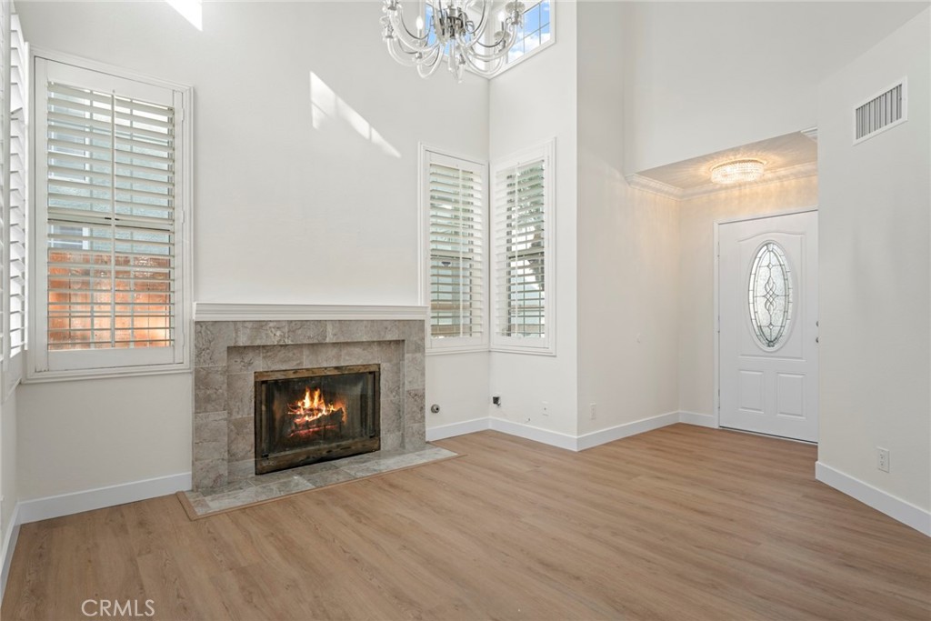 2405 Highland Pines