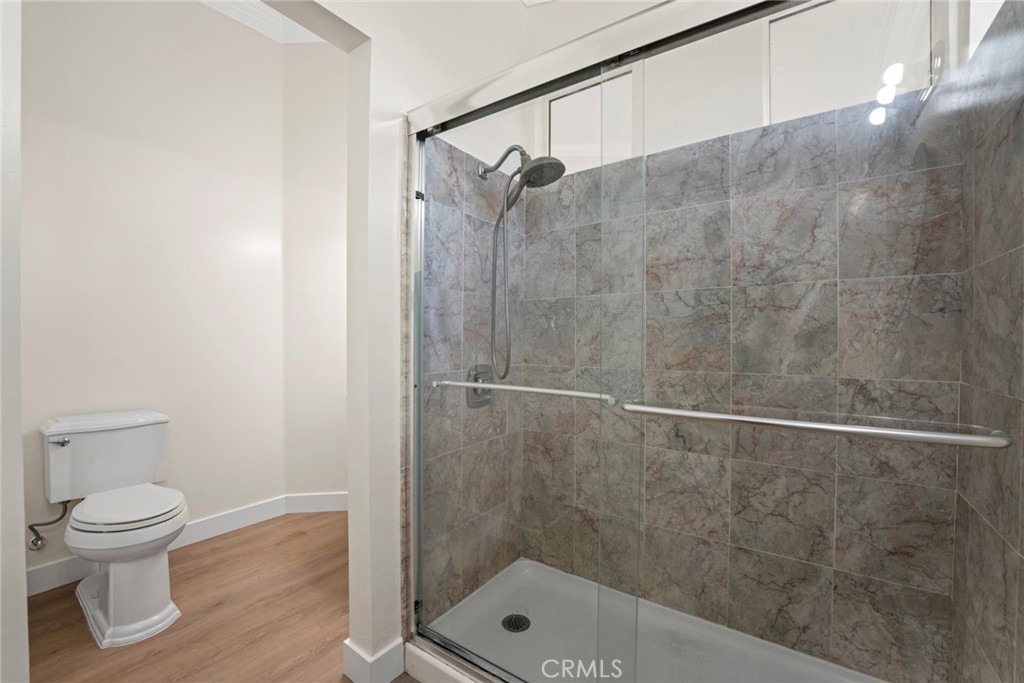 2405 Highland Pines