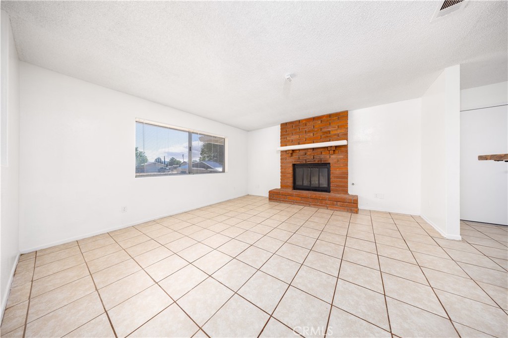 10686 Jamul