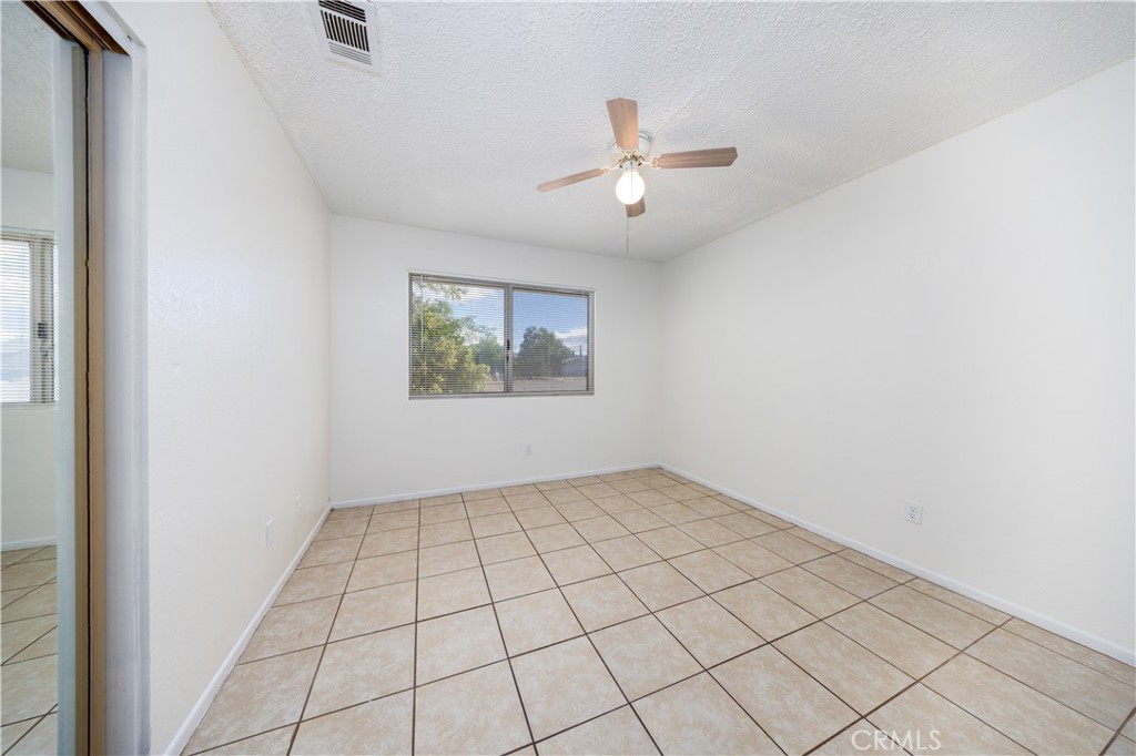 10686 Jamul