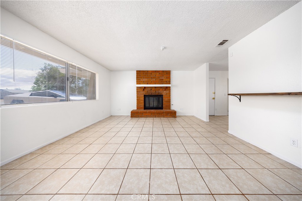 10686 Jamul