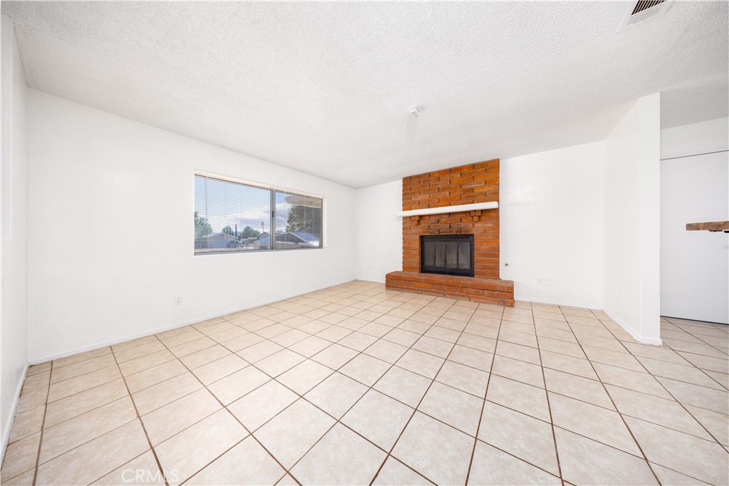 10686 Jamul