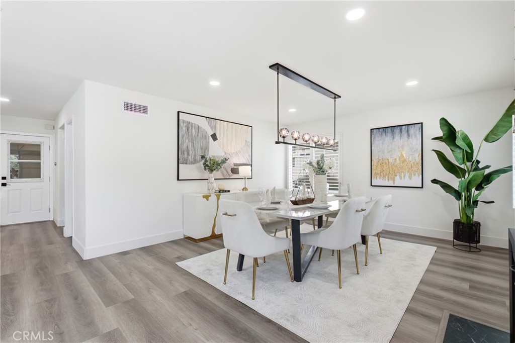158 N Thistle
