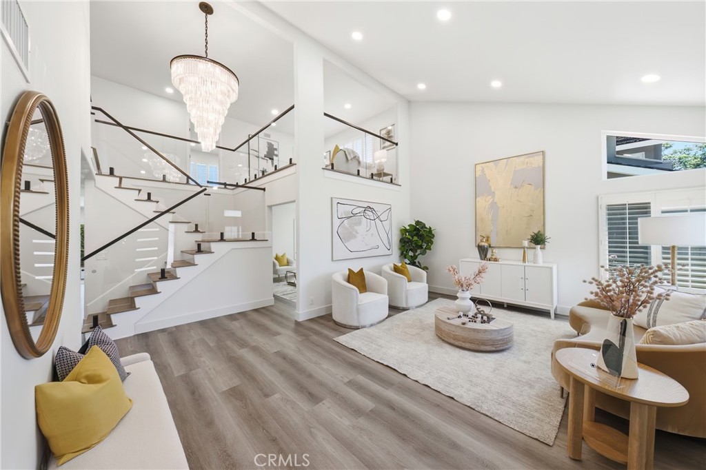 158 N Thistle