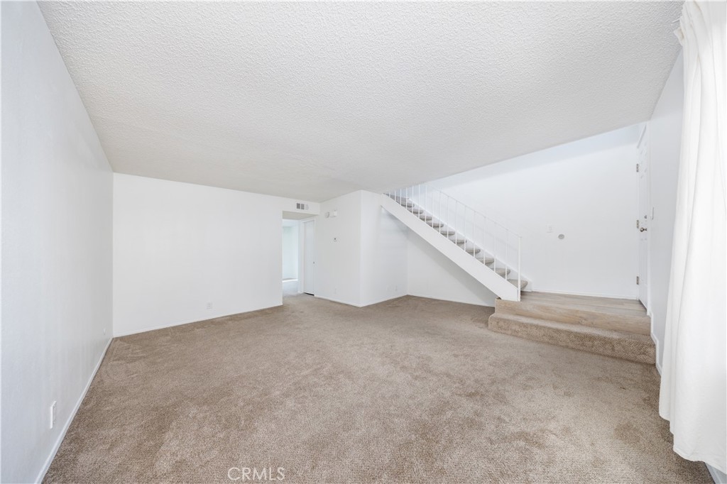 34 Elksford Avenue 3