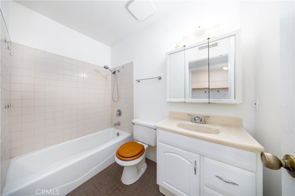 34 Elksford Avenue 3