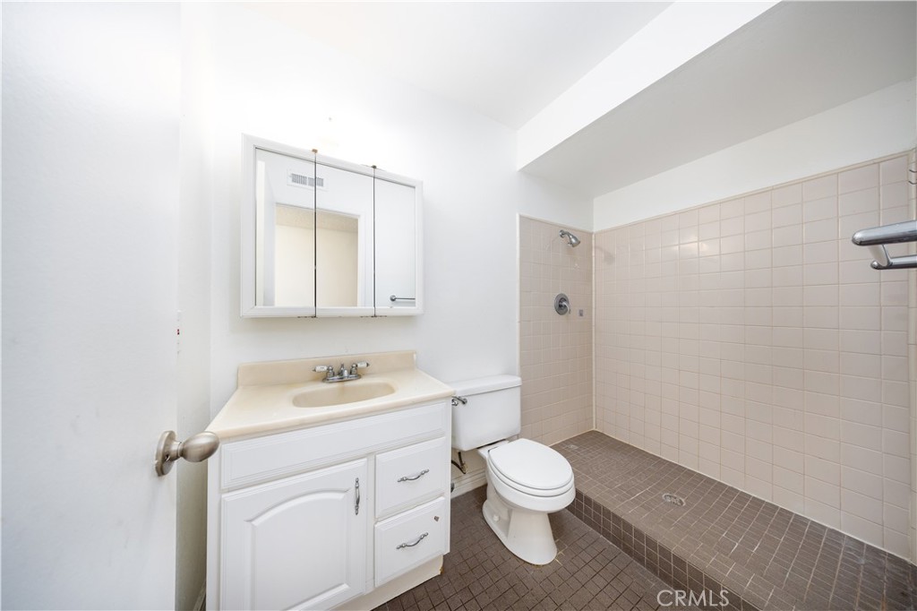 34 Elksford Avenue 3