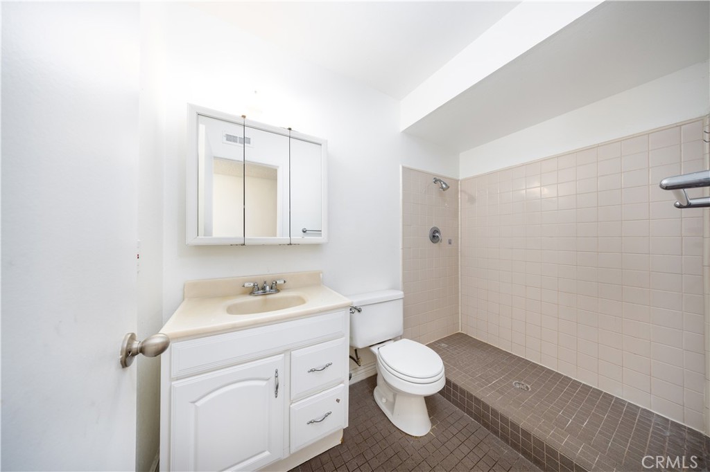 34 Elksford Avenue 3