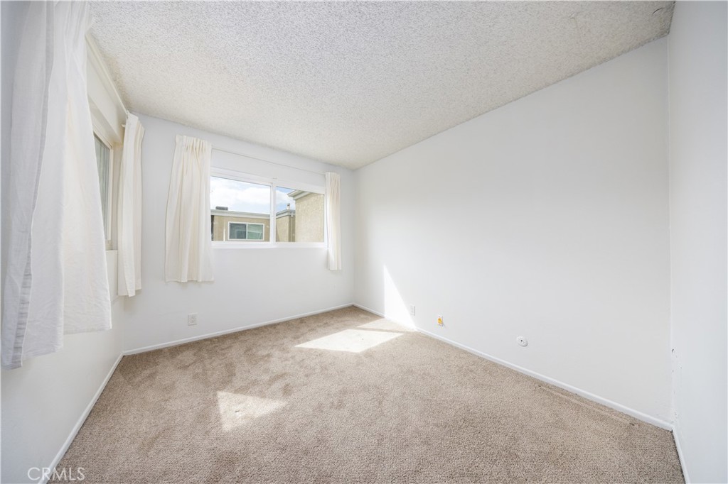 34 Elksford Avenue 3