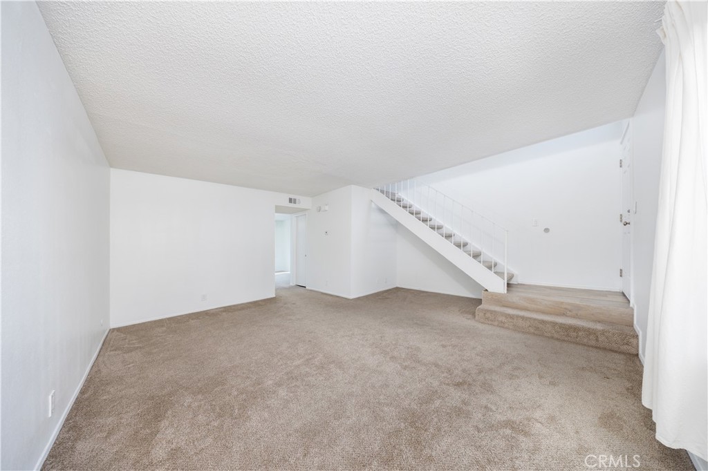 34 Elksford Avenue 3