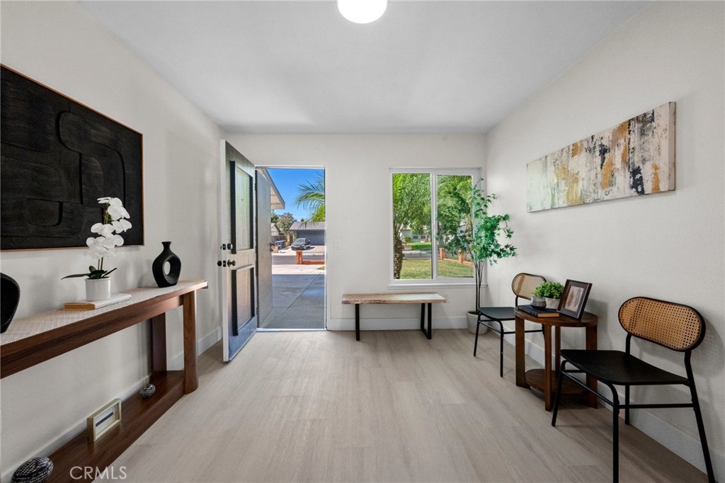2863 S Cypress Point