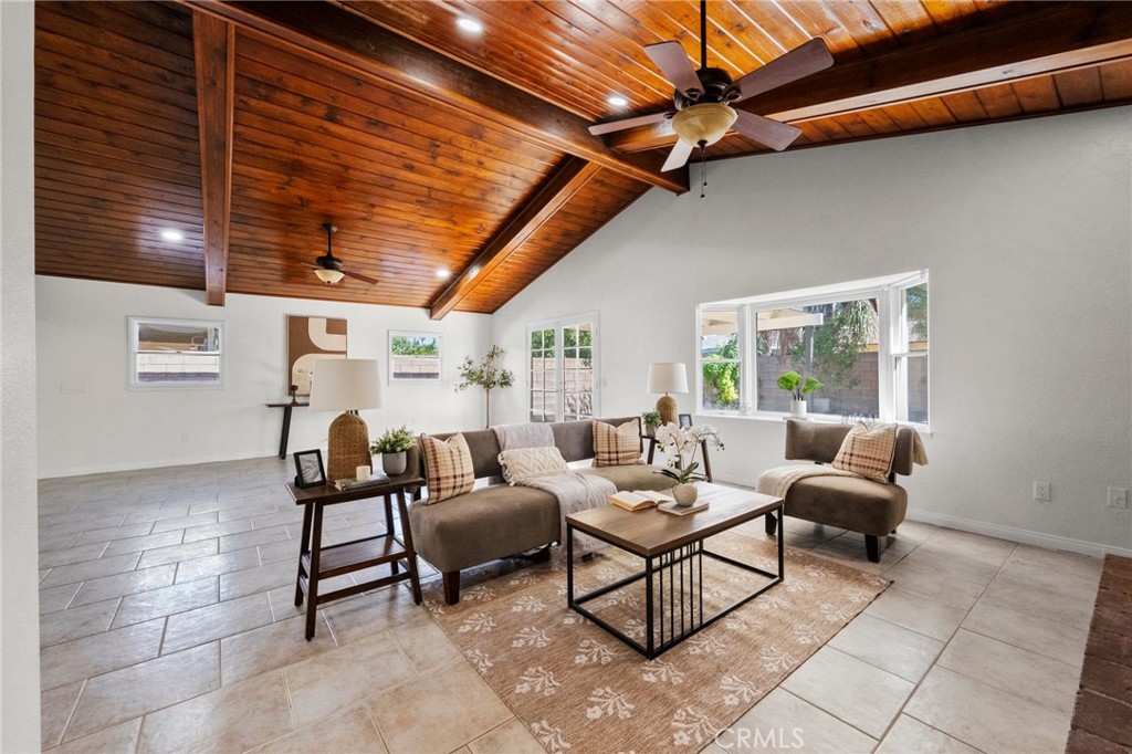 2863 S Cypress Point