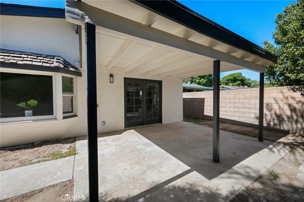 2863 S Cypress Point