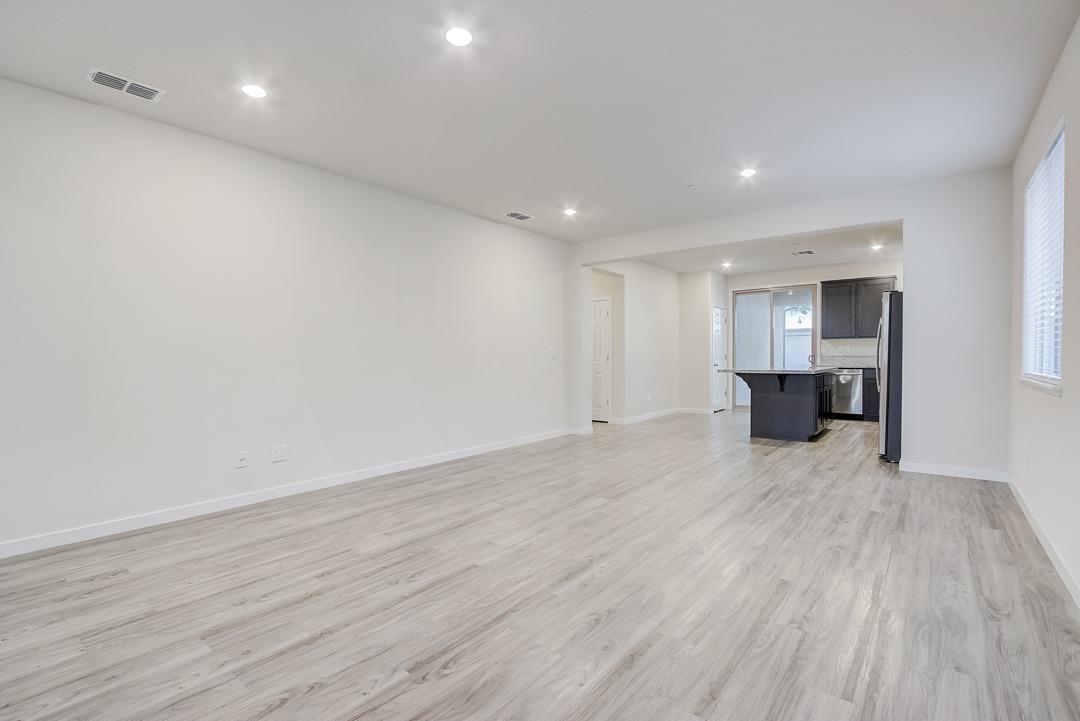 5728 Freestone Drive