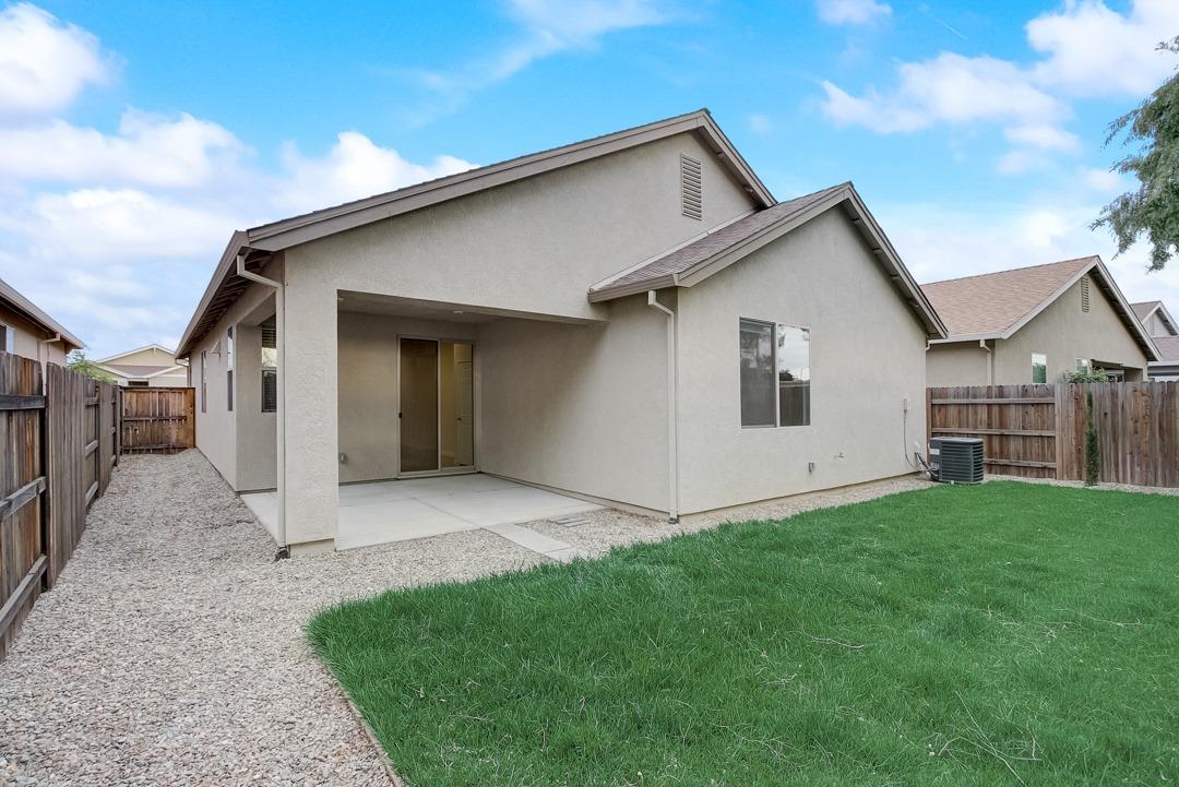 5728 Freestone Drive